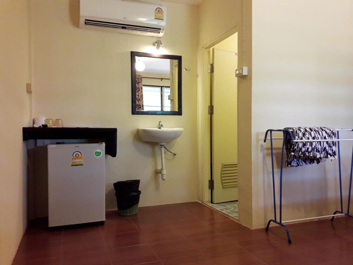 M&M Guesthouse Koh Chang Buitenkant foto